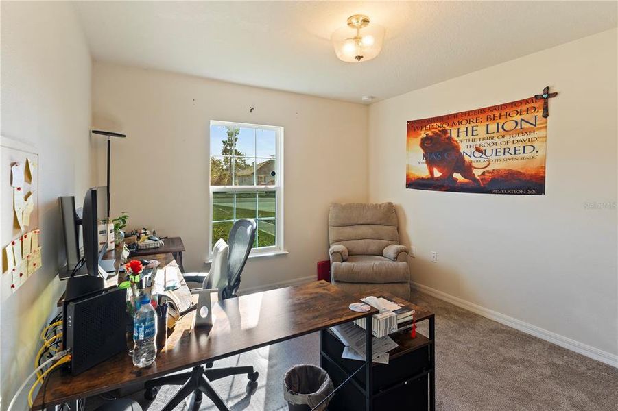 Furnished interior view inside a new home in , Ocala (Image 18).
