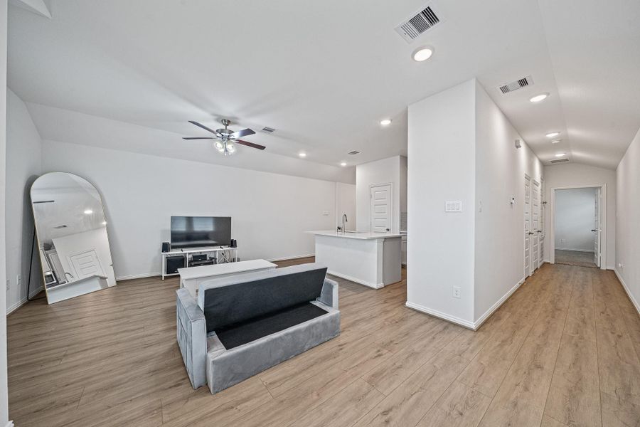 Furnished interior view inside a new home in , Missouri City (Image 10).