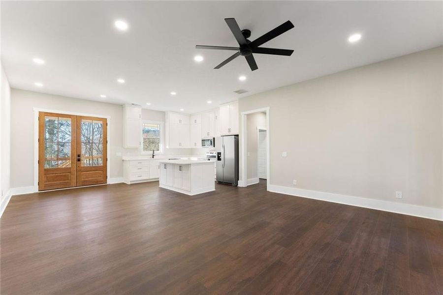 Spacious, unfurnished interior of a new home in , Sautee Nacoochee (Image 19).