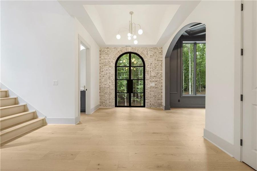 Spacious, unfurnished interior of a new home in , Commerce (Image 37).