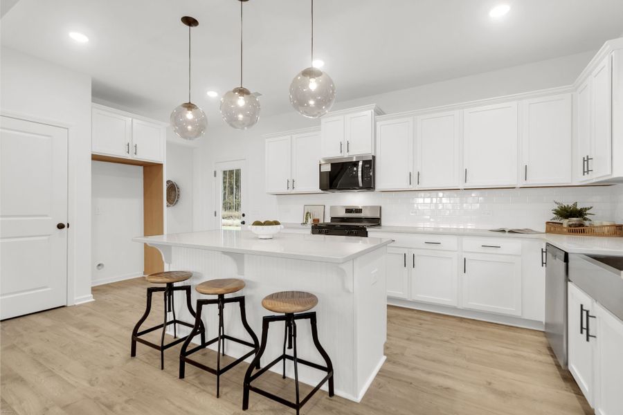 Furnished interior view inside a new home in Homecoming, Ravenel (Image 9).