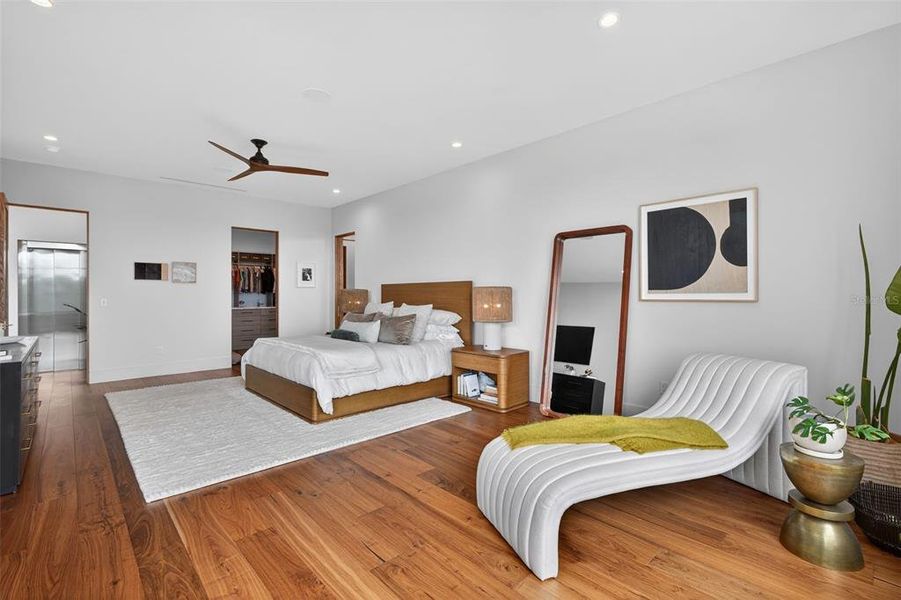 Furnished interior view inside a new home in , St. Petersburg (Image 48).