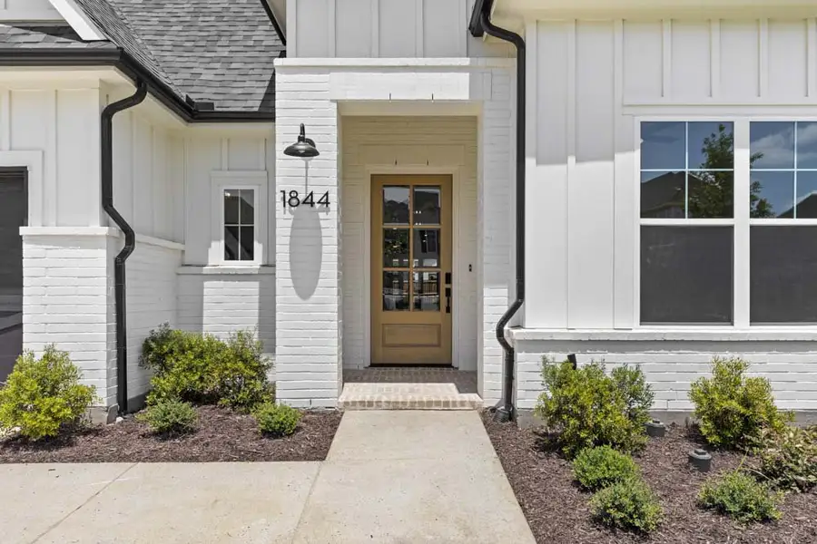 Representative exterior details of a home built from the 5022 by Tradition Homes in Mosaic – 70′ Lots, Prosper (Image 3).