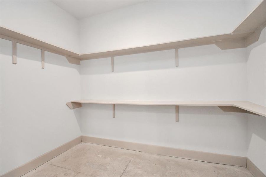 Primary Bedroom Closet