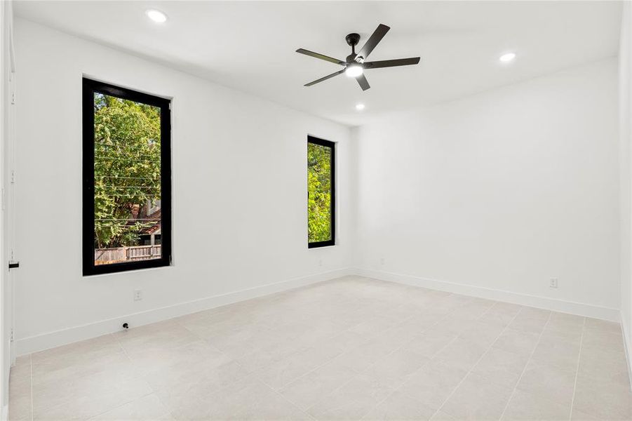 Spacious, unfurnished interior of a new home in , Dallas (Image 20). Spacious, unfurnished interior of a new home in , Dallas (Image 20).