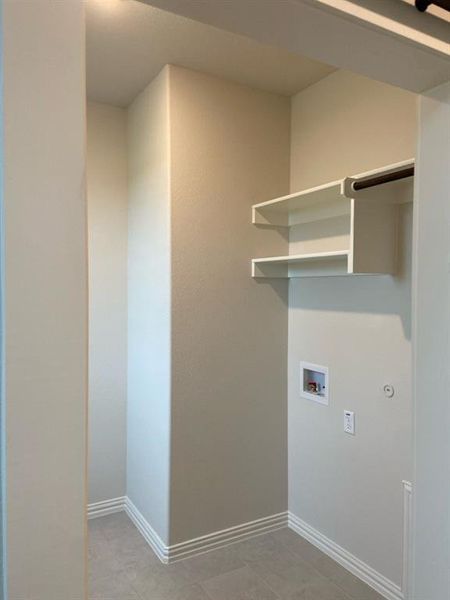 Spacious, unfurnished interior of a new home in Hillview Addition, Decatur (Image 8).