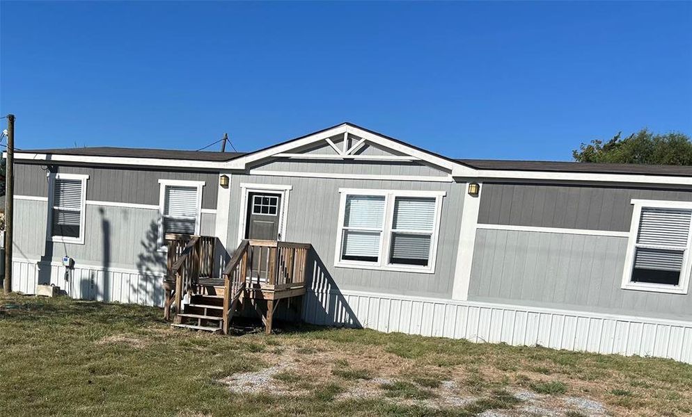 Image 3 of a home in . Image 3 of a home in .