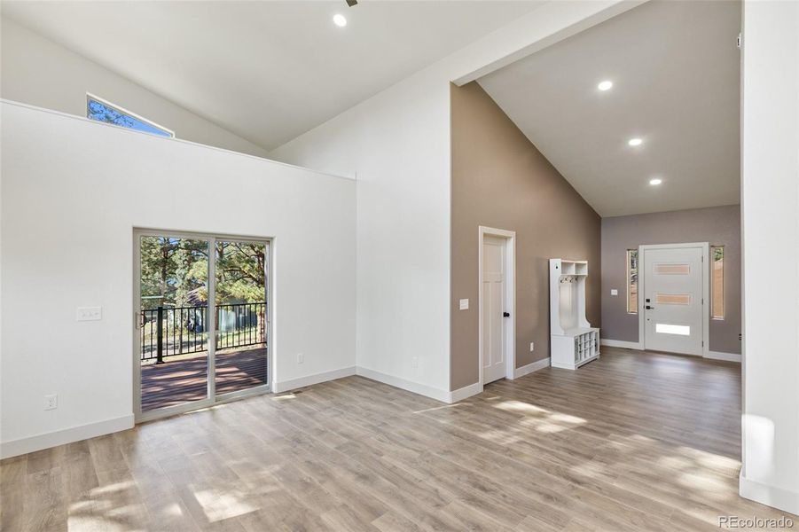 Spacious, unfurnished interior of a new home in , Florissant (Image 32).