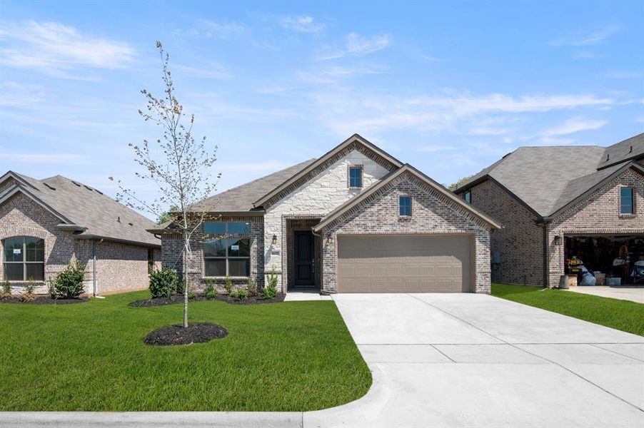 1132 Avery-fRONT-2