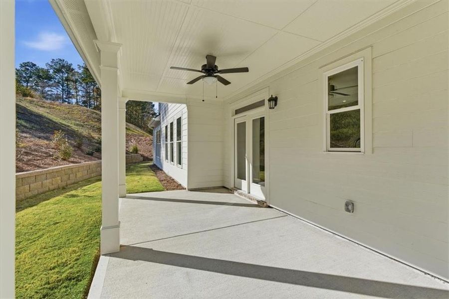 Exterior details and patio area of a home in Ford Landing, Acworth (Image 27).