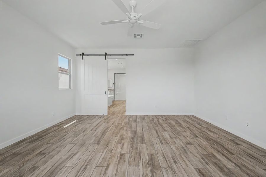Spacious, unfurnished interior of a new home in Forté at Granite Vista, Waddell (Image 37).