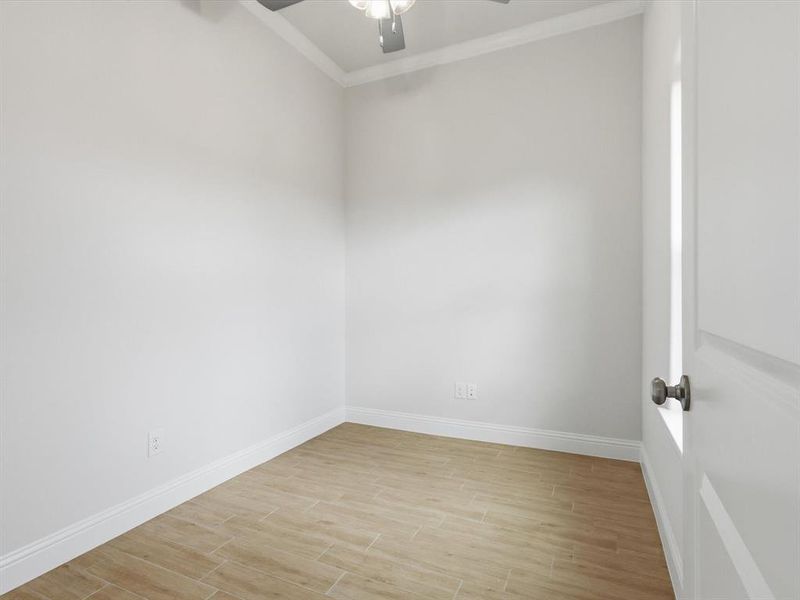 Spacious, unfurnished interior of a new home in , Tolar (Image 34). Spacious, unfurnished interior of a new home in , Tolar (Image 34).