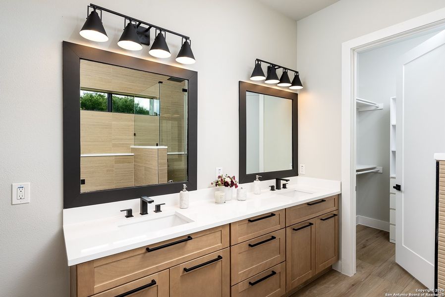 Furnished interior view inside a new home in , San Antonio (Image 31).