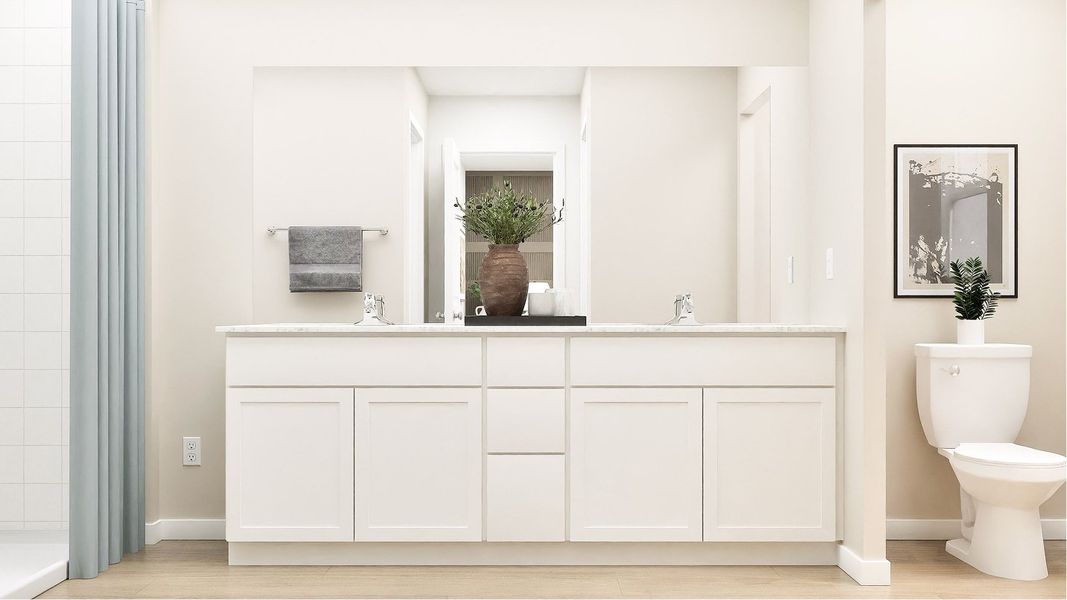 2135 Maple Owners Bath F3