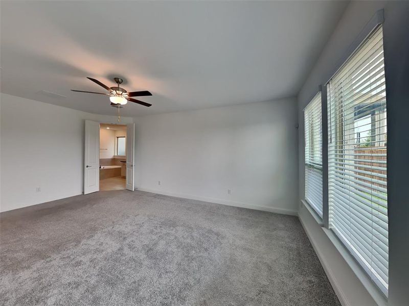 Spacious, unfurnished interior of a new home in The Ridge at Northlake 60s, Northlake (Image 17). Spacious, unfurnished interior of a new home in The Ridge at Northlake 60s, Northlake (Image 17).