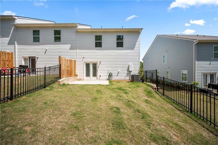 Exterior details and patio area of a home in , Flowery Branch (Image 3).