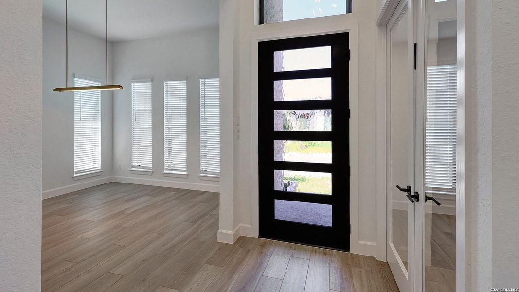 Spacious, unfurnished interior of a new home in The Dominion, San Antonio (Image 29).