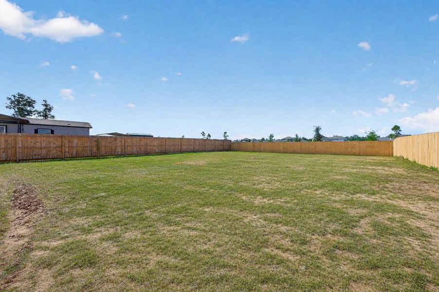Expansive outdoor space providing privacy and room for a variety of activities. Expansive outdoor space providing privacy and room for a variety of activities.