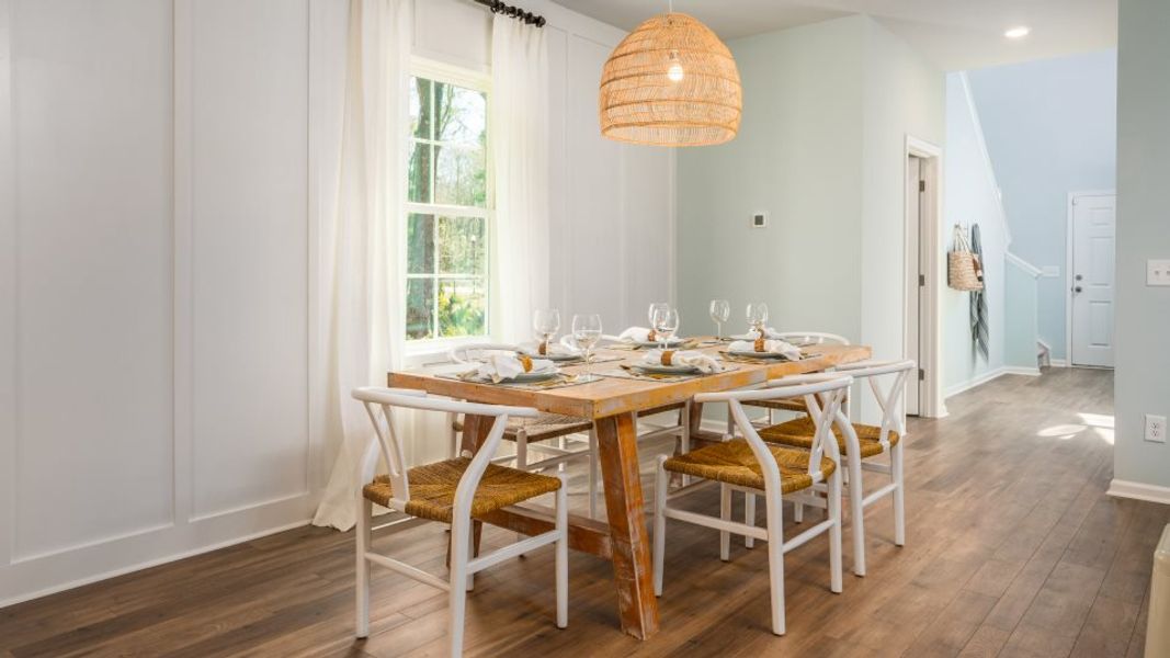 Columbia Dining Room Columbia Dining Room