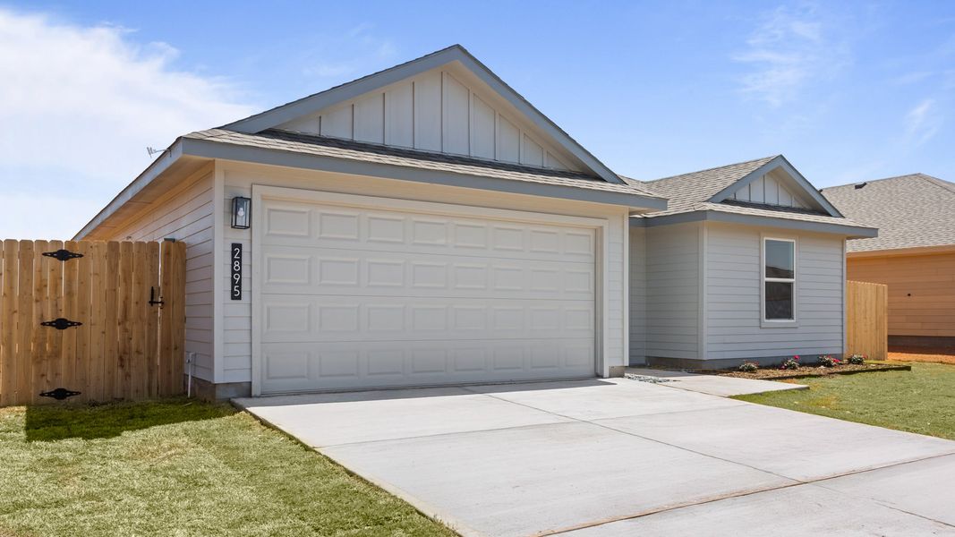 Representative exterior photo of a completed home built from the ZAVALLA by D.R. Horton in Hampton Hills, Abilene, TX (Image 16). Representative exterior photo of a completed home built from the ZAVALLA by D.R. Horton in Hampton Hills, Abilene, TX (Image 16).
