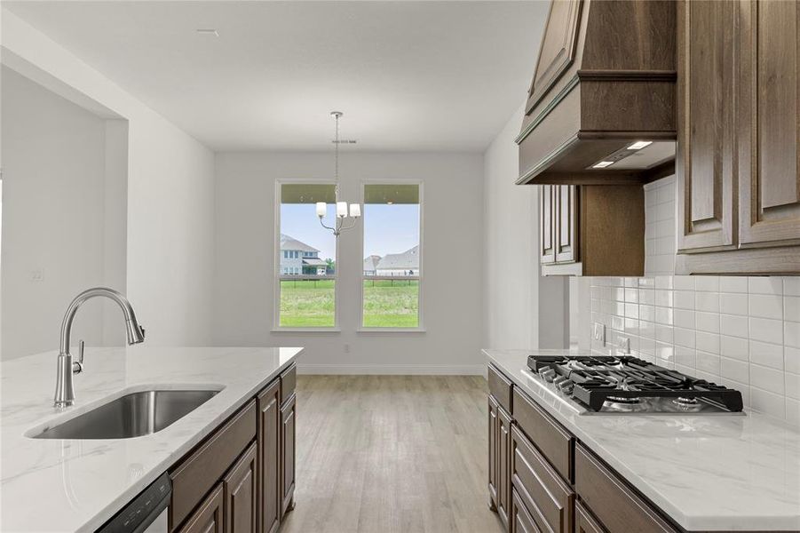 09. 5009 Tamarack - Kitchen (2) 09. 5009 Tamarack - Kitchen (2)