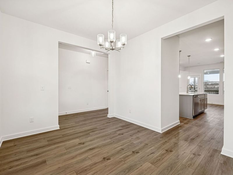 Spacious, unfurnished interior of a new home in Calista Farms, White House (Image 17).