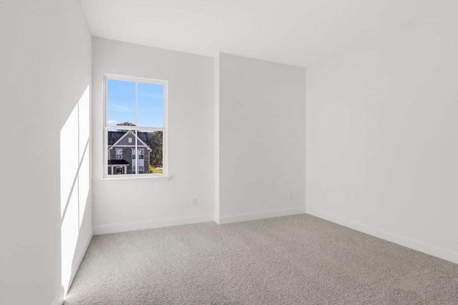 Spacious, unfurnished interior of a new home in Pickens Bluff, Hiram (Image 21).