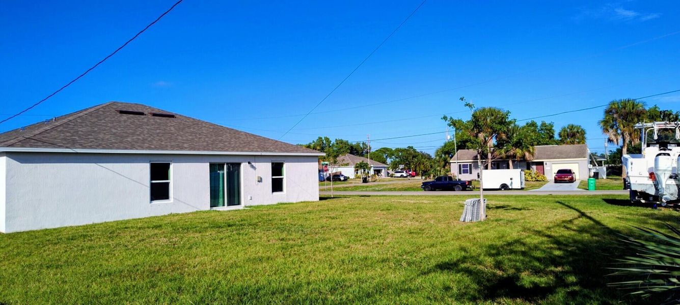 Exterior details and patio area of a home in , Port St. Lucie (Image 16).