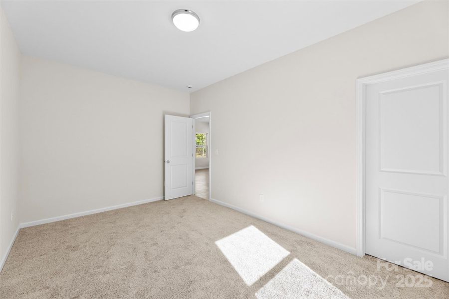 Spacious, unfurnished interior of a new home in , Spencer (Image 29).
