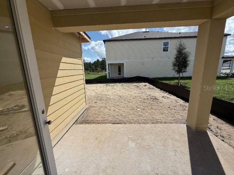 Exterior details and patio area of a home in Trailside, Mount Dora (Image 3).