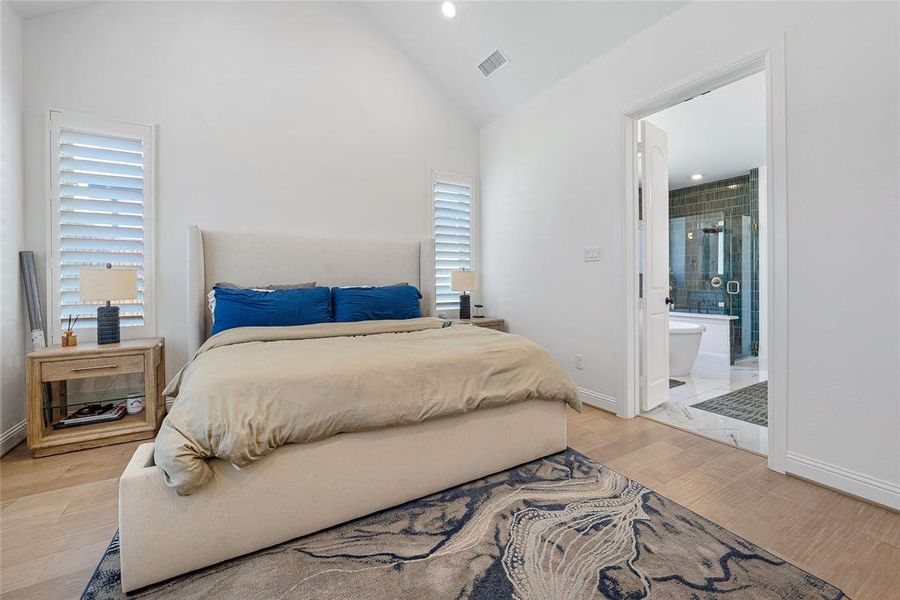 Furnished interior view inside a new home in , Irving (Image 18).