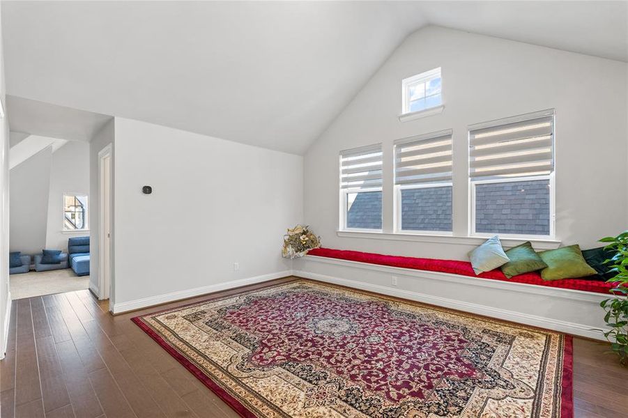 Image 34 of a home in .