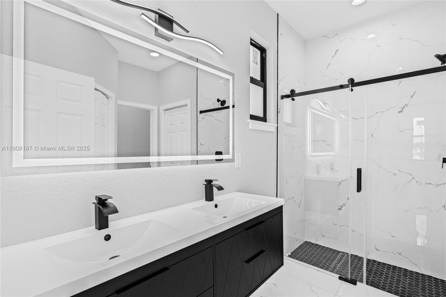 Furnished interior view inside a new home in , Cape Coral (Image 9). Furnished interior view inside a new home in , Cape Coral (Image 9).