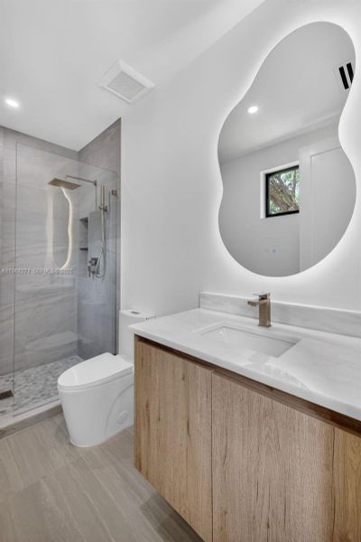 Furnished interior view inside a new home in , Fort Lauderdale (Image 15).