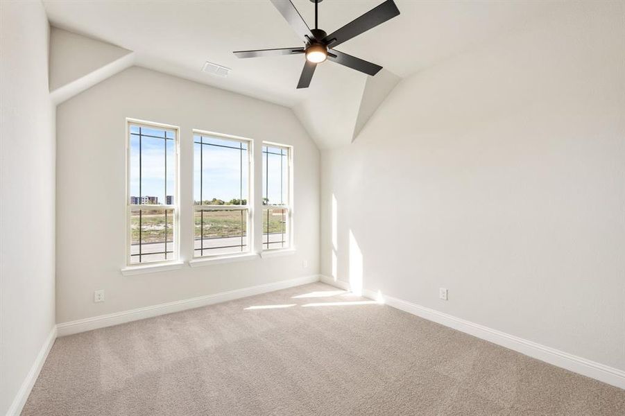 Spacious, unfurnished interior of a new home in The Retreat at North Grove 60, Waxahachie (Image 23). Spacious, unfurnished interior of a new home in The Retreat at North Grove 60, Waxahachie (Image 23).