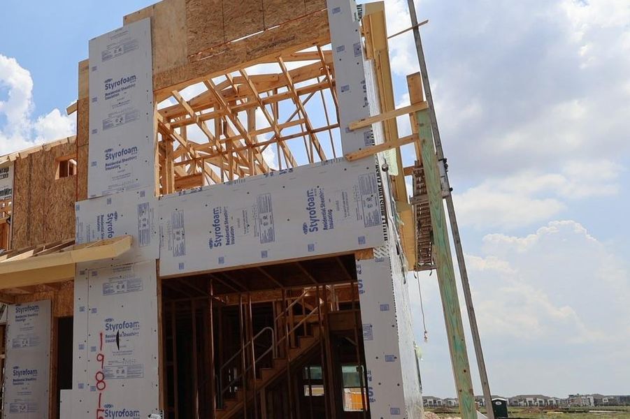 Let us show you how our advanced framing techniques have stood the test of time and allow more insulation for a quieter and more energy efficient home. Let us show you how our advanced framing techniques have stood the test of time and allow more insulation for a quieter and more energy efficient home.