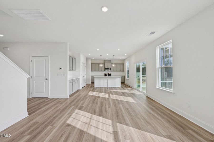 12-web-or-mls-Old Station Pointe-S0502-0 12-web-or-mls-Old Station Pointe-S0502-0