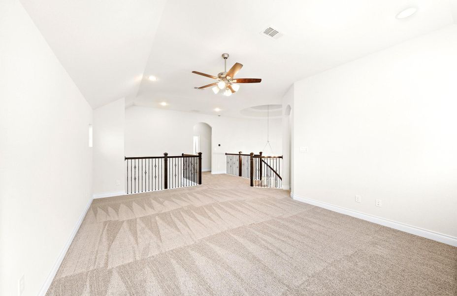 **Representative photo** **Representative photo**