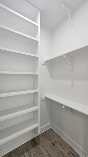Spacious, unfurnished interior of a new home in , New Braunfels (Image 55).