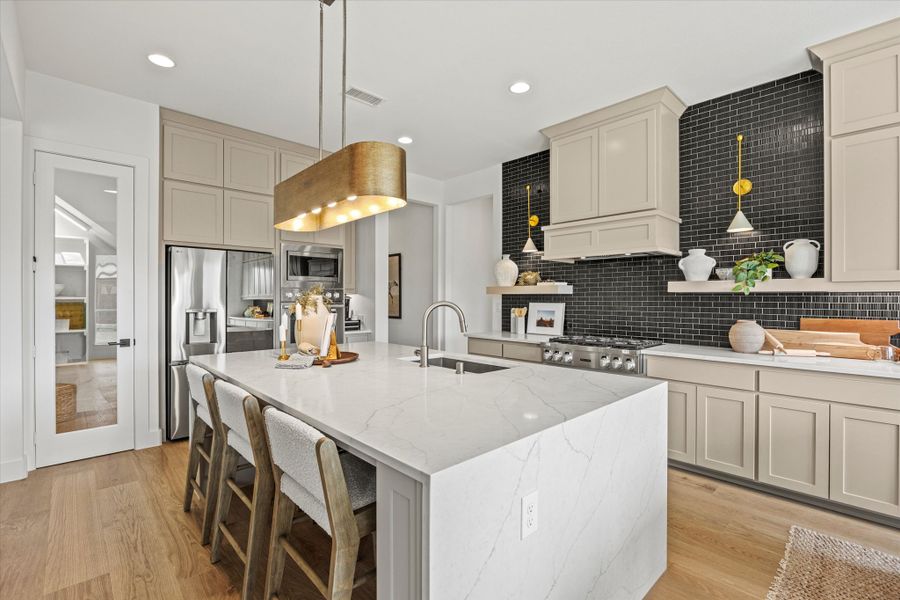 Representative furnished interior of a home built from the Ashbourne by Windsor Homes in Nelson Lake Estates, Rockwall (Image 19).