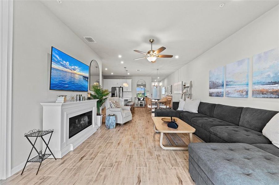 Furnished interior view inside a new home in , Venice (Image 6).