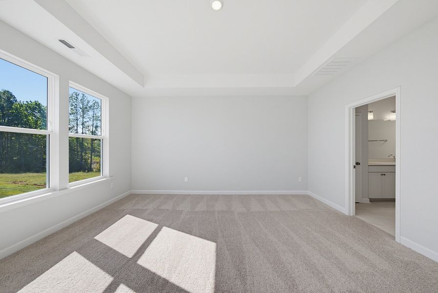 Spacious, unfurnished interior of a new home in Sweetbrier, Durham (Image 20).