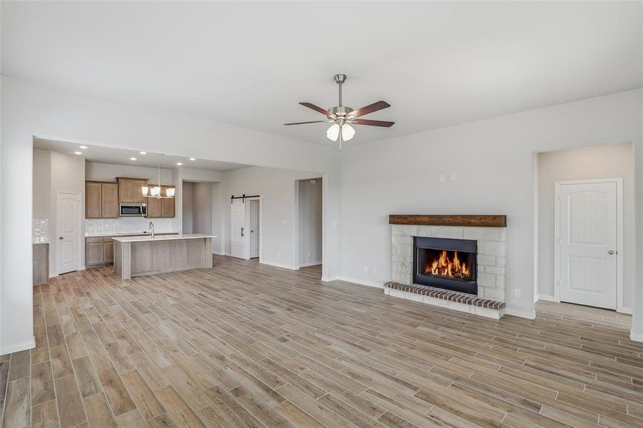 Spacious, unfurnished interior of a new home in Aero Vista, Caddo Mills (Image 26).