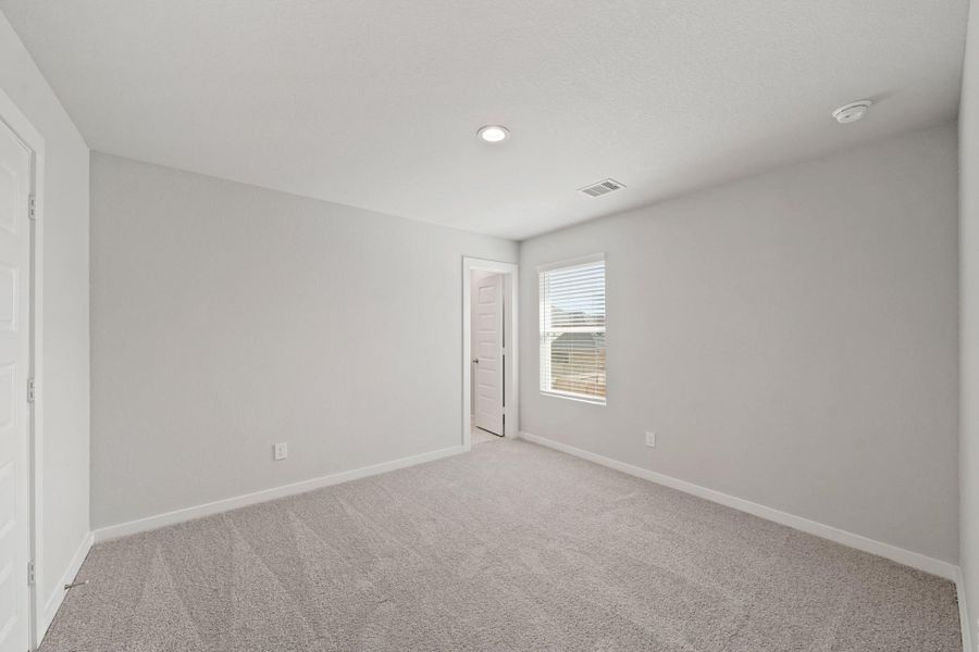 Spacious, unfurnished interior of a new home in Grand Oaks Village, Houston (Image 24). Spacious, unfurnished interior of a new home in Grand Oaks Village, Houston (Image 24).