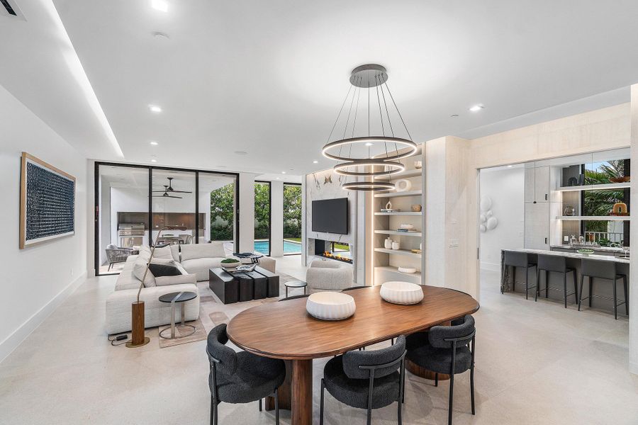 015-810PalmTrail-DelrayBeach-FL-33483-SM