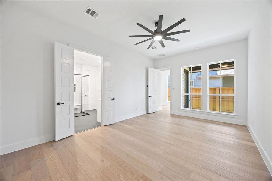 Spacious, unfurnished interior of a new home in Fields, Frisco (Image 16). Spacious, unfurnished interior of a new home in Fields, Frisco (Image 16).