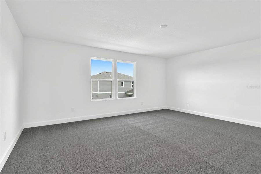 Spacious, unfurnished interior of a new home in , Tavares (Image 16).