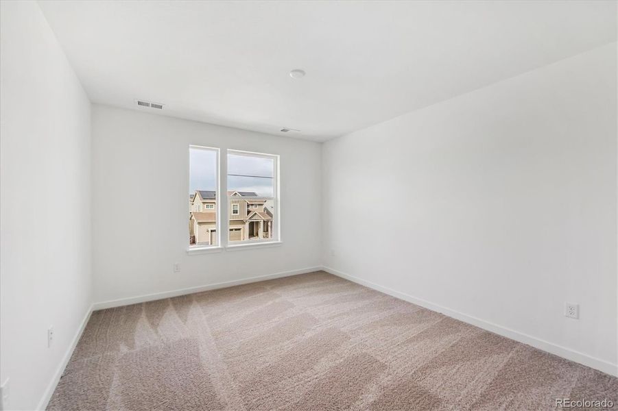 Spacious, unfurnished interior of a new home in Barefoot Lakes, Firestone (Image 13). Spacious, unfurnished interior of a new home in Barefoot Lakes, Firestone (Image 13).