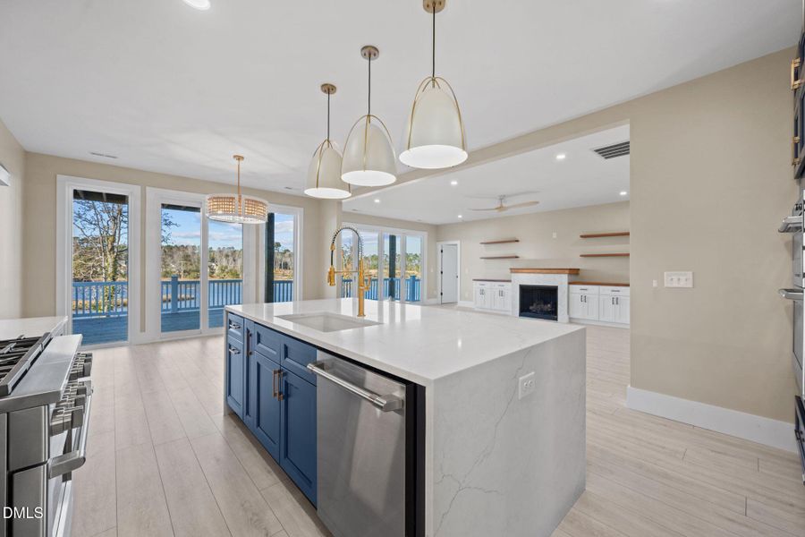 50-web-or-mls-_RAD7560