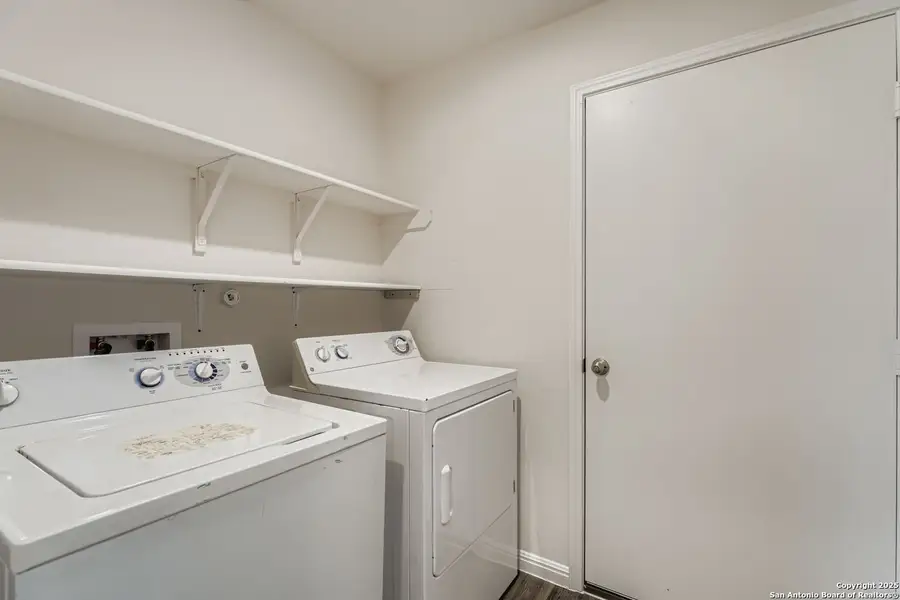 Furnished interior view inside a new home in , New Braunfels (Image 9). Furnished interior view inside a new home in , New Braunfels (Image 9).